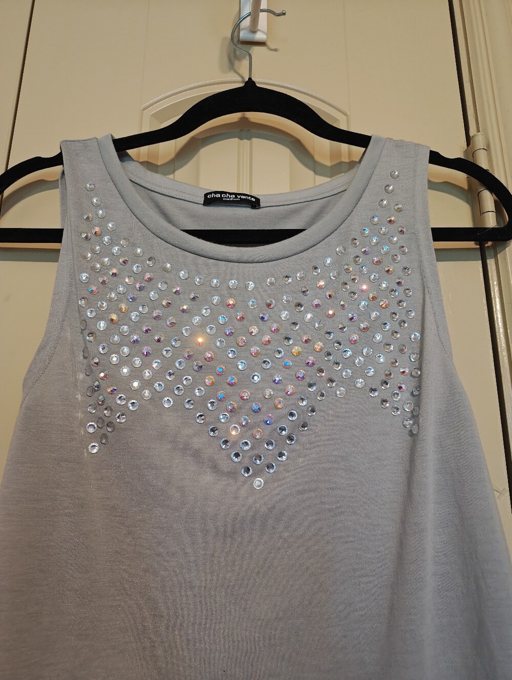 ✨Cha Cha Vente Rhinestone Tank Top Gray Multicolor Sparkly Studded Sleeveless M